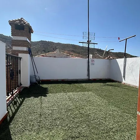 Piso Con Gran Terraza En Malaga